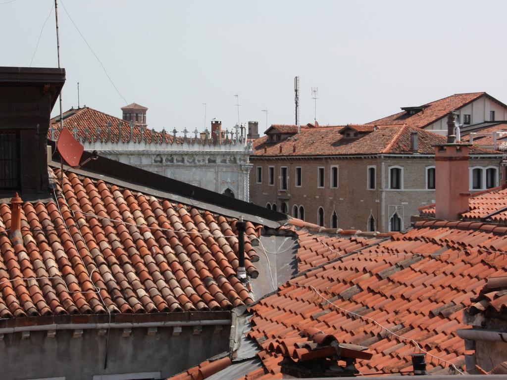 Polo'S Treasures Apartment Venice Ngoại thất bức ảnh