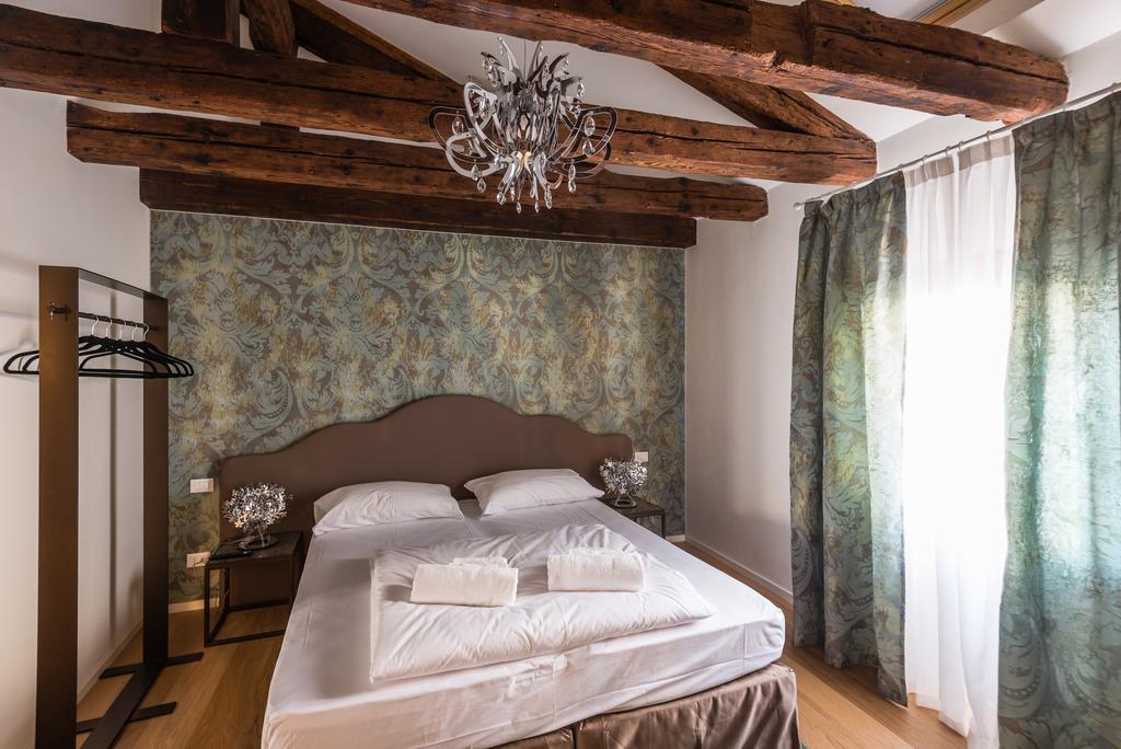 Polo'S Treasures Apartment Venice Ngoại thất bức ảnh